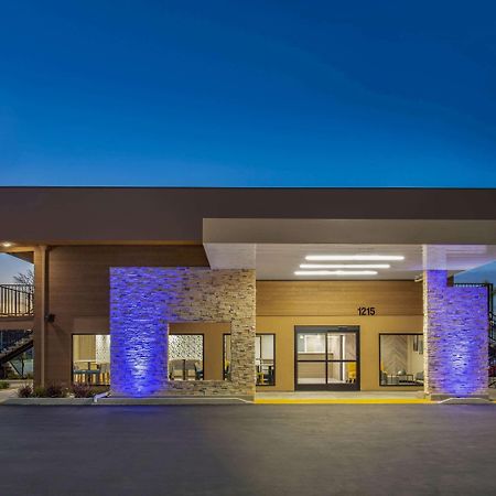 Days Inn Merced / Yosemite Area Экстерьер фото