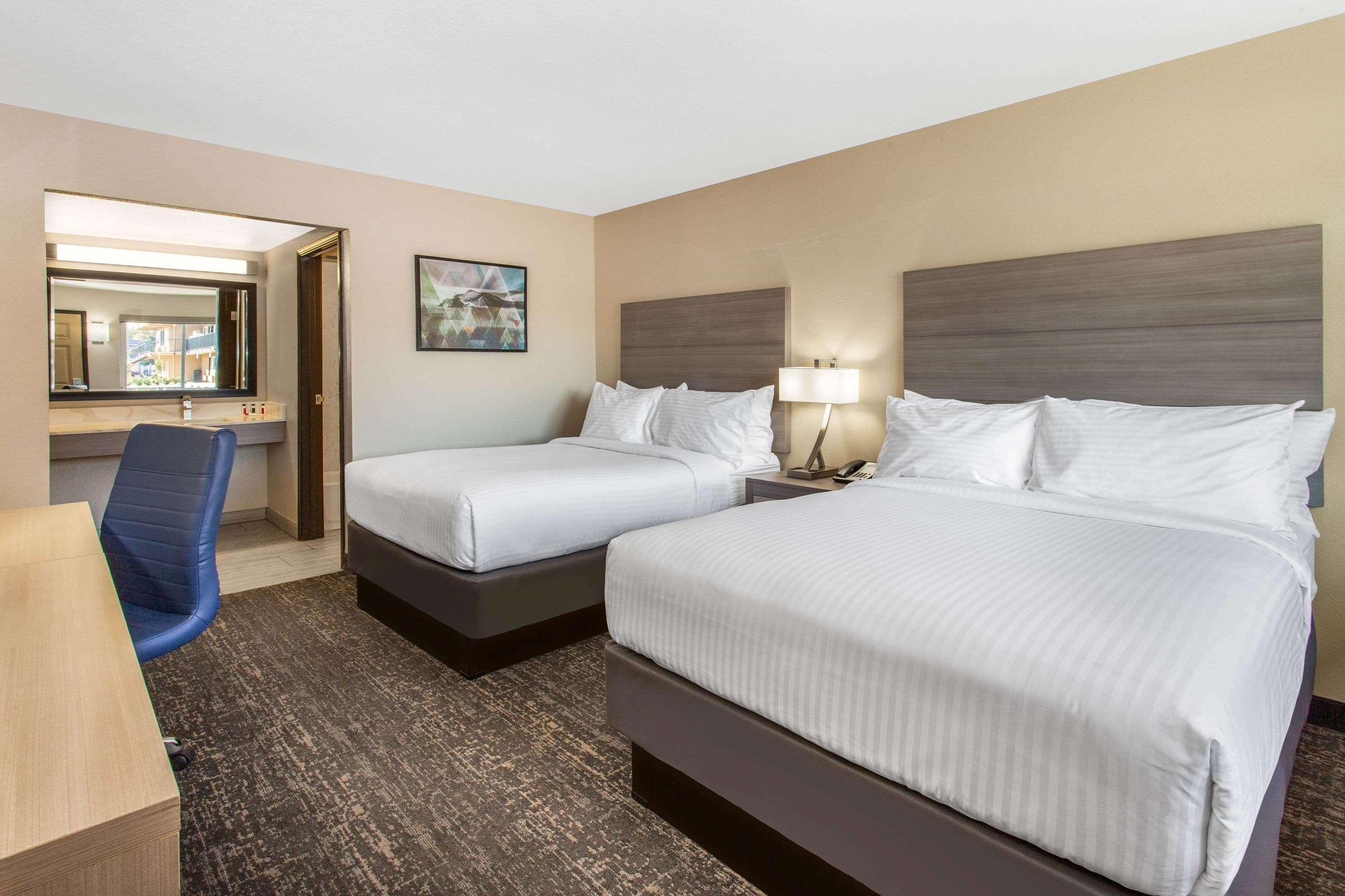 Days Inn Merced / Yosemite Area Экстерьер фото