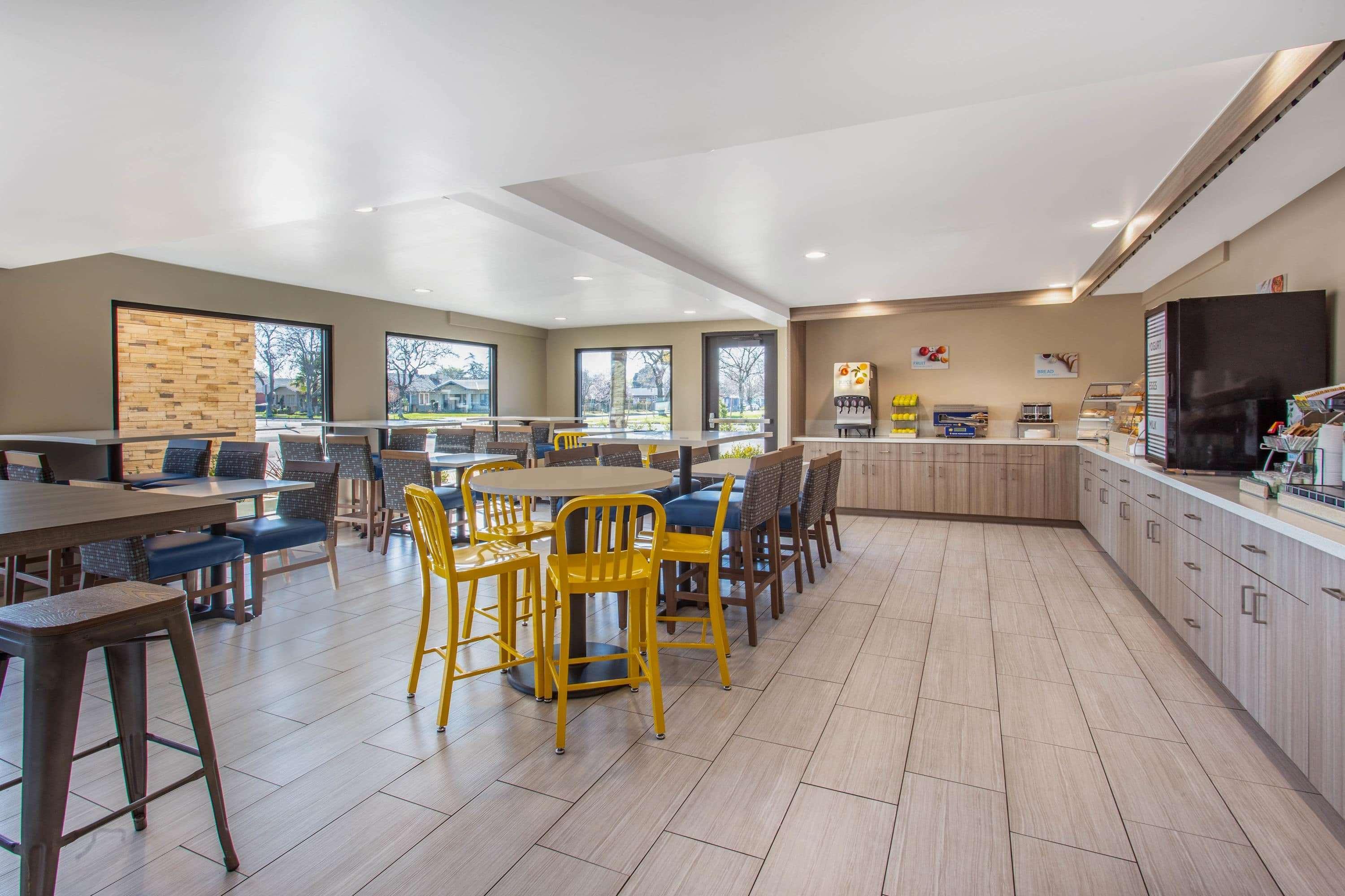 Days Inn Merced / Yosemite Area Экстерьер фото