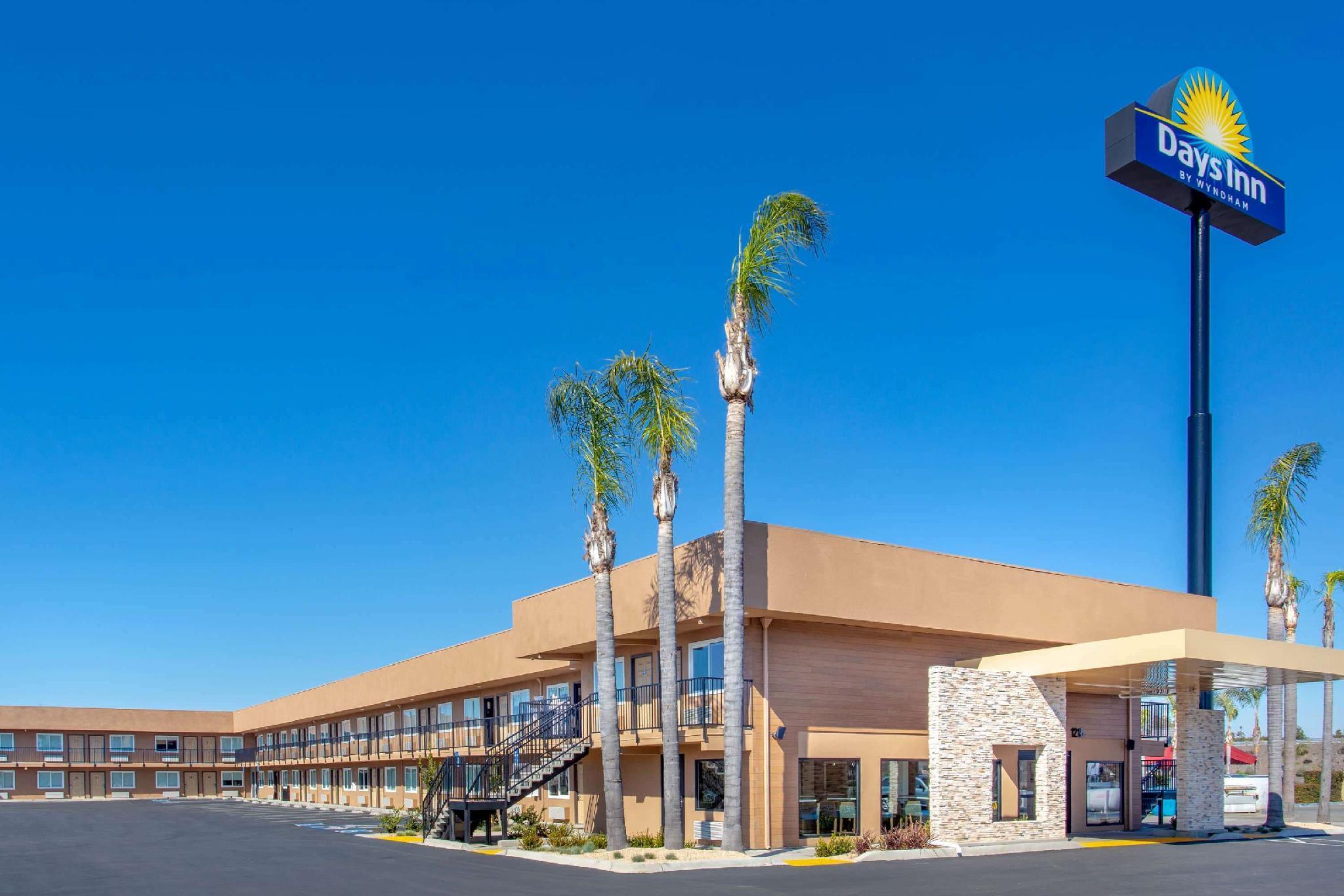 Days Inn Merced / Yosemite Area Экстерьер фото